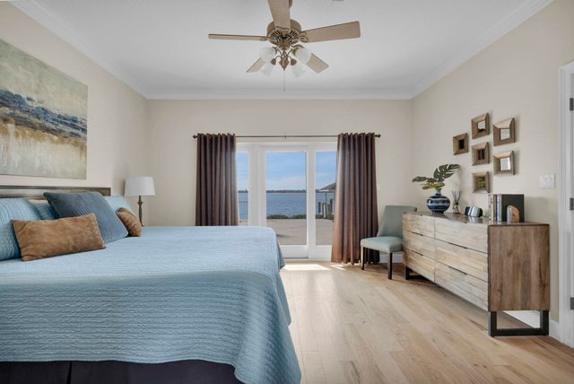 311 Porpoise Point Dr, St Augustine, FL 32084