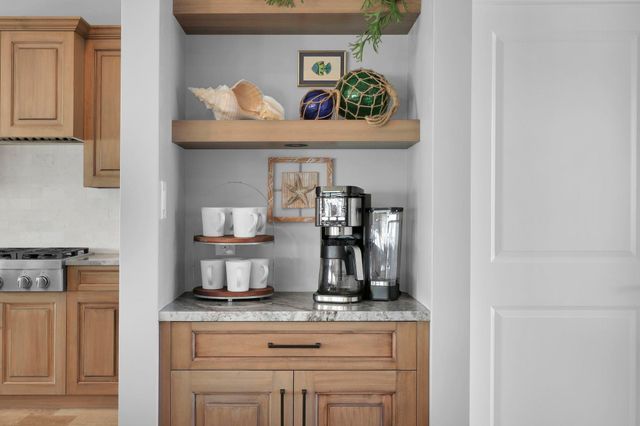 311 Porpoise Point Dr, St Augustine, FL 32084