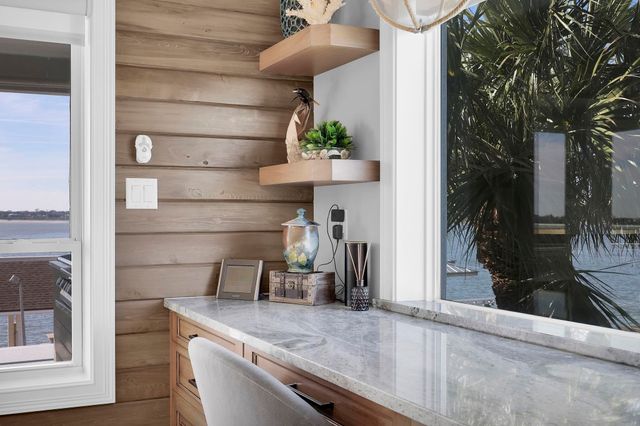 311 Porpoise Point Dr, St Augustine, FL 32084