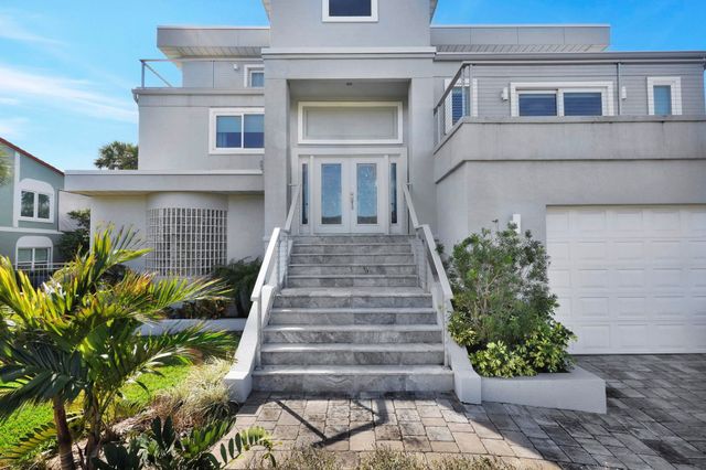 311 Porpoise Point Dr, St Augustine, FL 32084