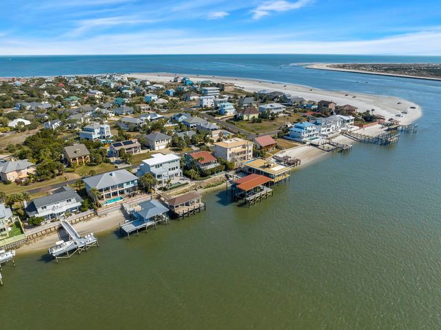 311 Porpoise Point Dr, St Augustine, FL 32084