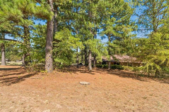 14016 W Andrew Lane, Newalla, OK 74857