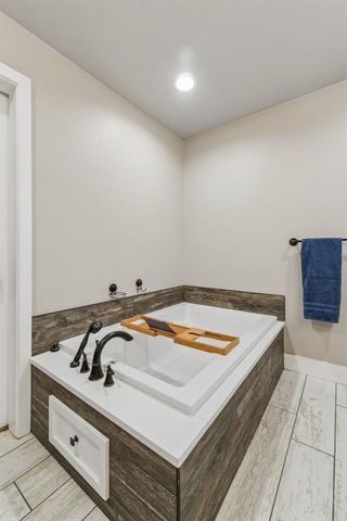 14016 W Andrew Lane, Newalla, OK 74857