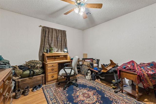 14016 W Andrew Lane, Newalla, OK 74857