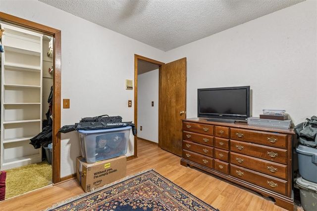 14016 W Andrew Lane, Newalla, OK 74857