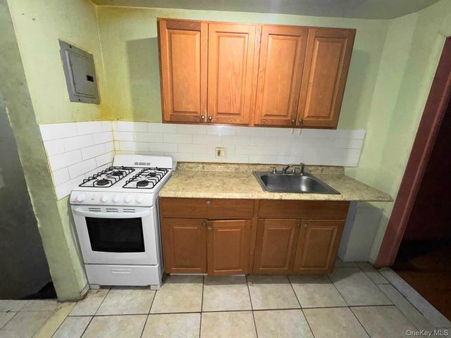 125 Crystal Street, Brooklyn, NY 11208