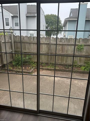 234 Ferdinand CIR, Virginia Beach, VA 23462
