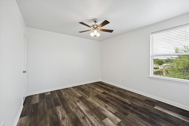 11226 Hall Ridge Court, Houston, TX 77075