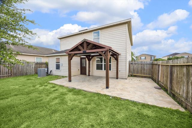 11226 Hall Ridge Court, Houston, TX 77075