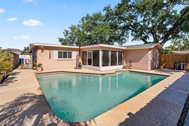 8763 MATTHEW STREET, Seminole, FL 33772