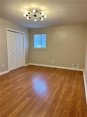 7413 Penland Drive, Riverdale, GA 30296