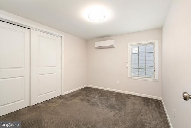 16 STATION RD, Cranbury, NJ 08512