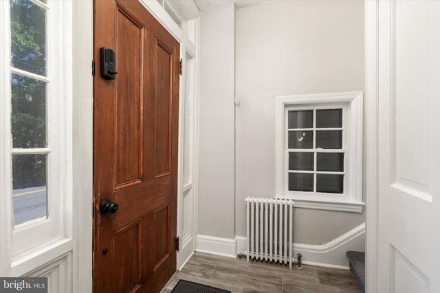 16 STATION RD, Cranbury, NJ 08512