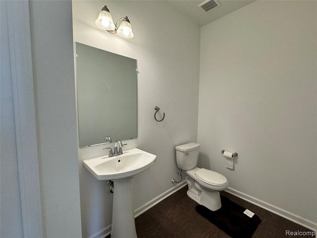 278 Springview Street, Ann Arbor, MI 48103