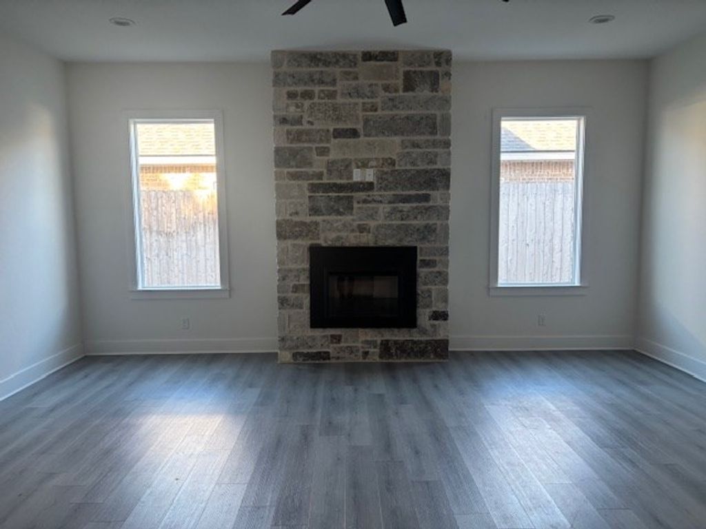 Image 2 of property listing at 2074 Augusta Dr, San Angelo, TX 76904