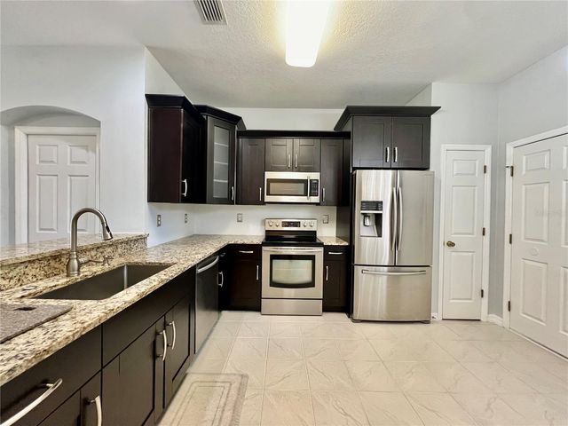 11234 WINDSOR PLACE CIRCLE, Tampa, FL 33626