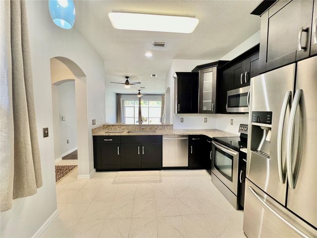 11234 WINDSOR PLACE CIRCLE, Tampa, FL 33626