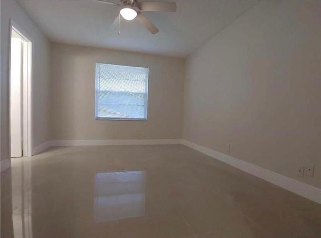 9903 Three Lakes Circle, Boca Raton, FL 33428