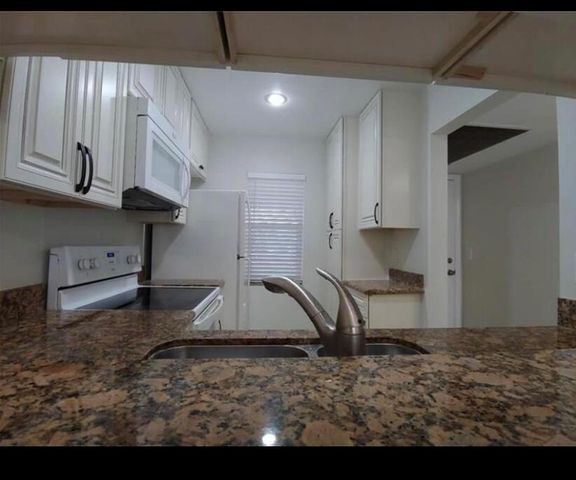 9903 Three Lakes Circle, Boca Raton, FL 33428