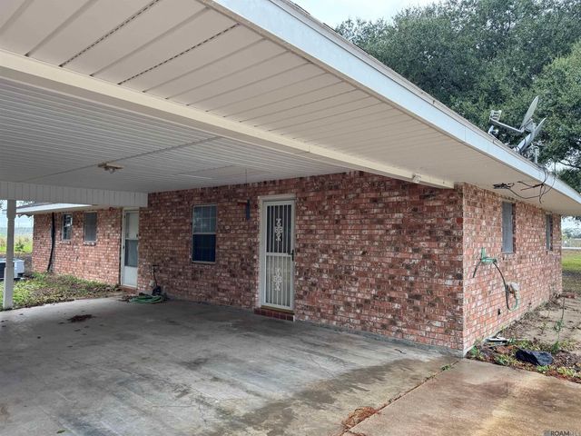 6010 Hwy 22, Sorrento, LA 70778