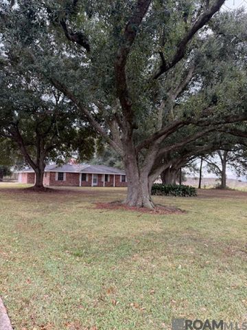 6010 Hwy 22, Sorrento, LA 70778