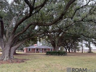 6010 Hwy 22, Sorrento, LA 70778
