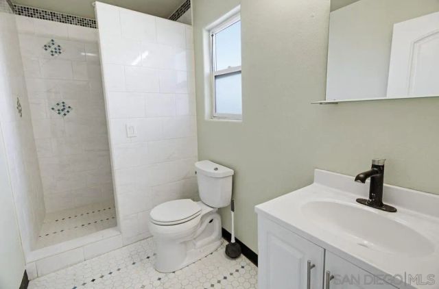 1859-1861 Irving Ave, San Diego, CA 92113