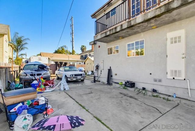 1859-1861 Irving Ave, San Diego, CA 92113