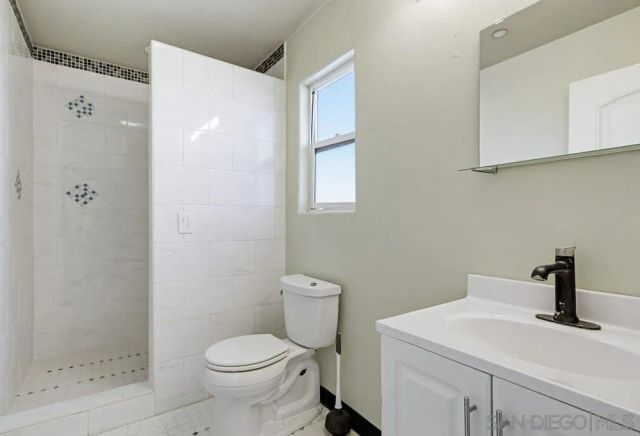 1859-1861 Irving Ave, San Diego, CA 92113