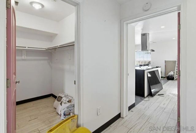 1859-1861 Irving Ave, San Diego, CA 92113