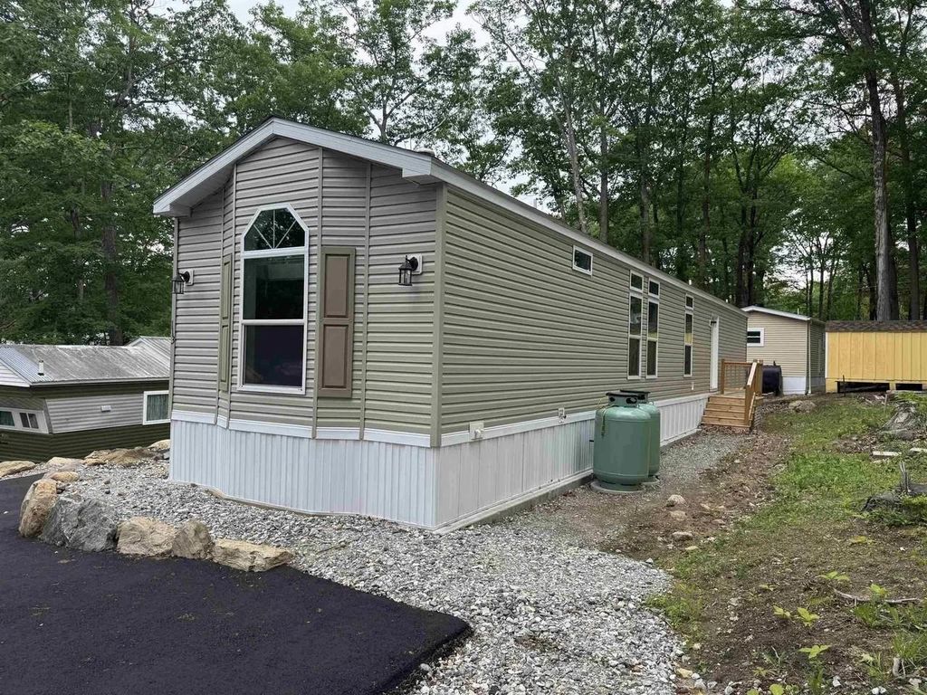 9 Sargents Pl Lot 113, Gilford, NH 03249