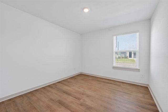 827 Silver Kettle Drive, Rosharon, TX 77583