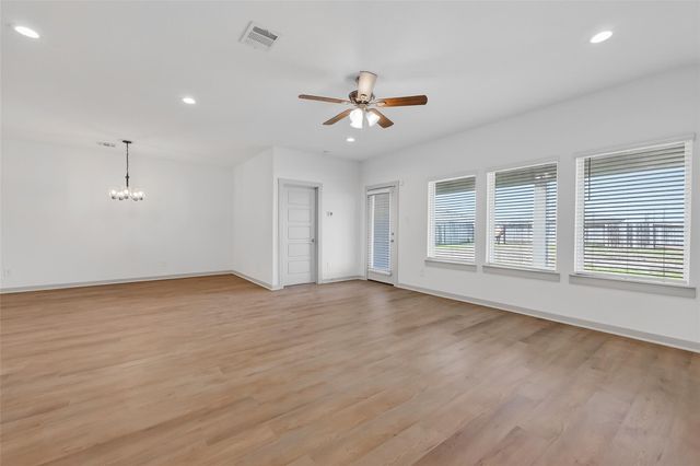 827 Silver Kettle Drive, Rosharon, TX 77583