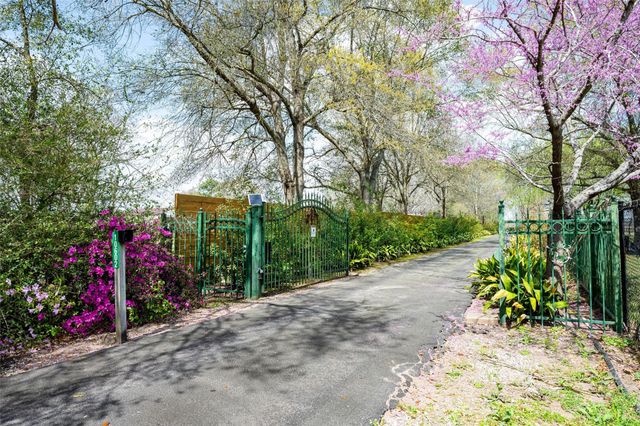 10602 Ward Road, Tomball, TX 77375