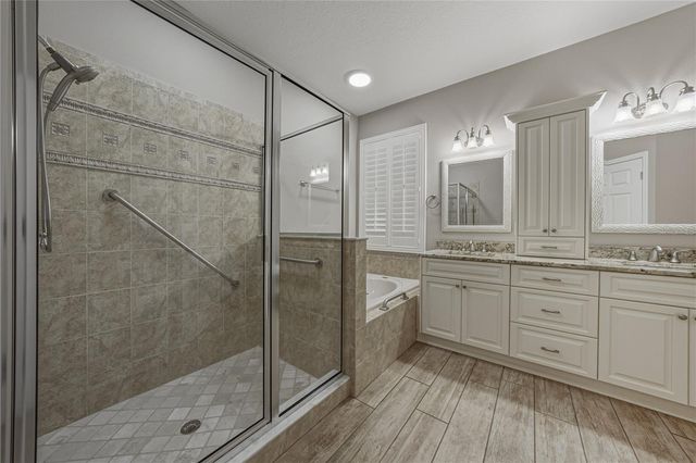 13231 PALMILLA CIRCLE, Dade City, FL 33525