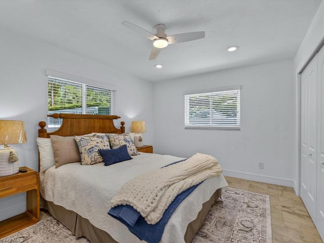 3331 3rd AVE NW, Naples, FL 34120