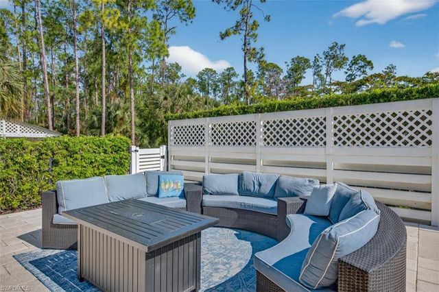 3331 3rd AVE NW, Naples, FL 34120