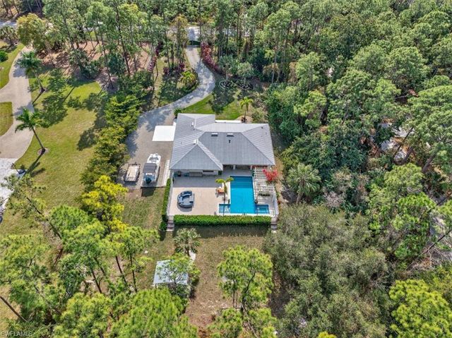 3331 3rd AVE NW, Naples, FL 34120