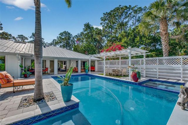 3331 3rd AVE NW, Naples, FL 34120