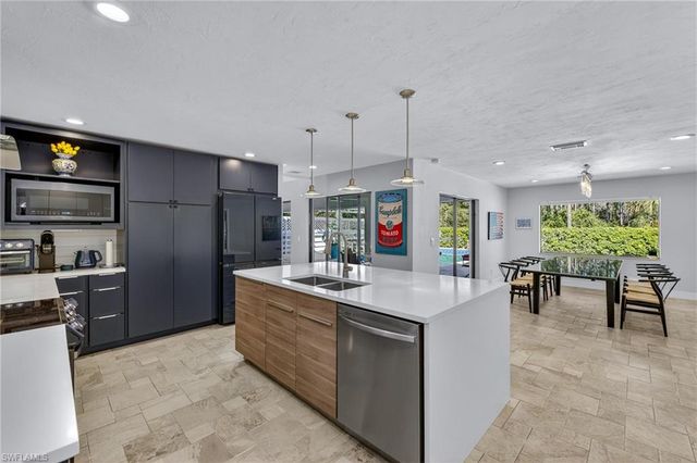 3331 3rd AVE NW, Naples, FL 34120