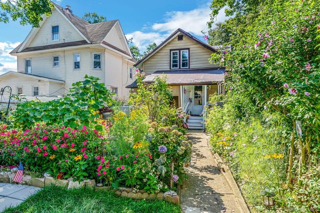173 E Seaman Avenue, Freeport, NY 11520
