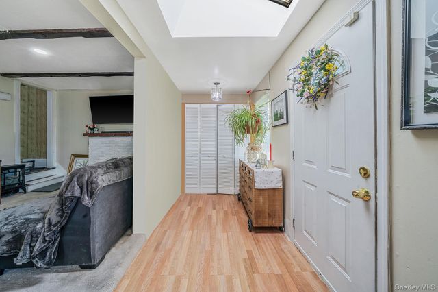 173 E Seaman Avenue, Freeport, NY 11520