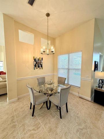 1305 SW Bent Pine Cove, Port St. Lucie, FL 34986