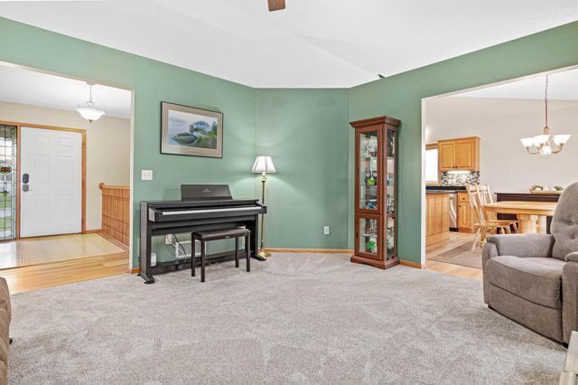12270 194th Avenue NW, Elk River, MN 55330