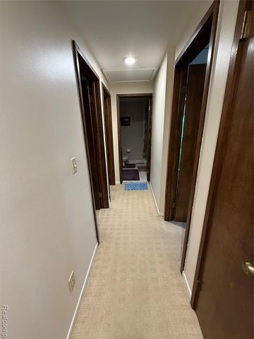 6302 Laurentian Court, Flint, MI 48532