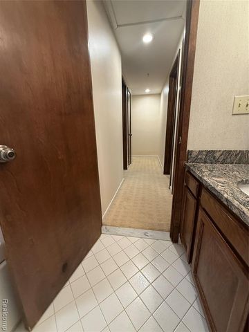 6302 Laurentian Court, Flint, MI 48532