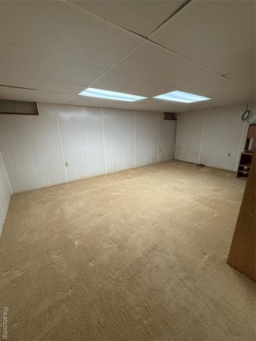 6302 Laurentian Court, Flint, MI 48532