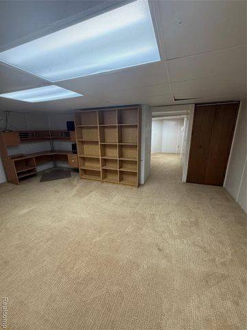 6302 Laurentian Court, Flint, MI 48532