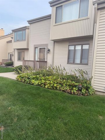 6302 Laurentian Court, Flint, MI 48532