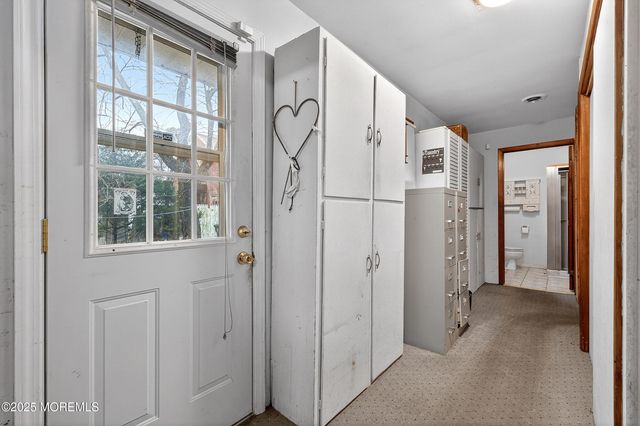 21 Pine Street, Old Bridge, NJ 08857